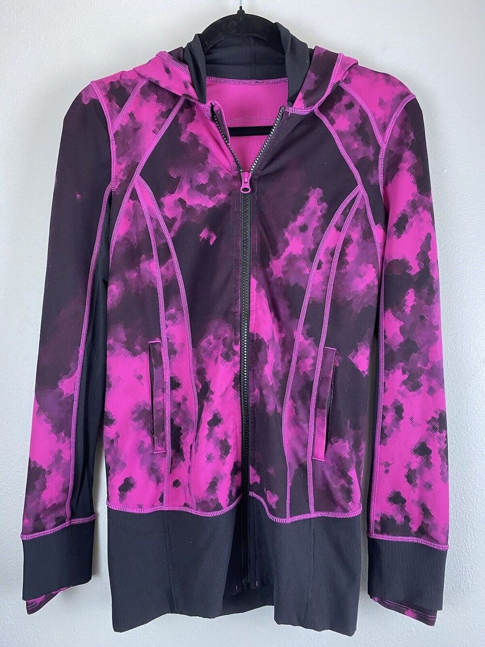 Lululemon Athletica Daily Practice Hoodie Sz 4 Blooming Pixie Rasp/Blk Long